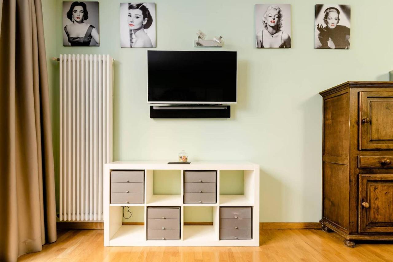 מילאנו Central Studio Apartment - 24H Self Checkin מראה חיצוני תמונה