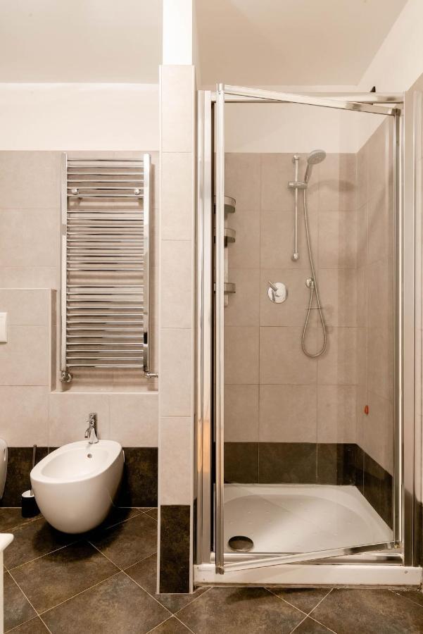 מילאנו Central Studio Apartment - 24H Self Checkin מראה חיצוני תמונה